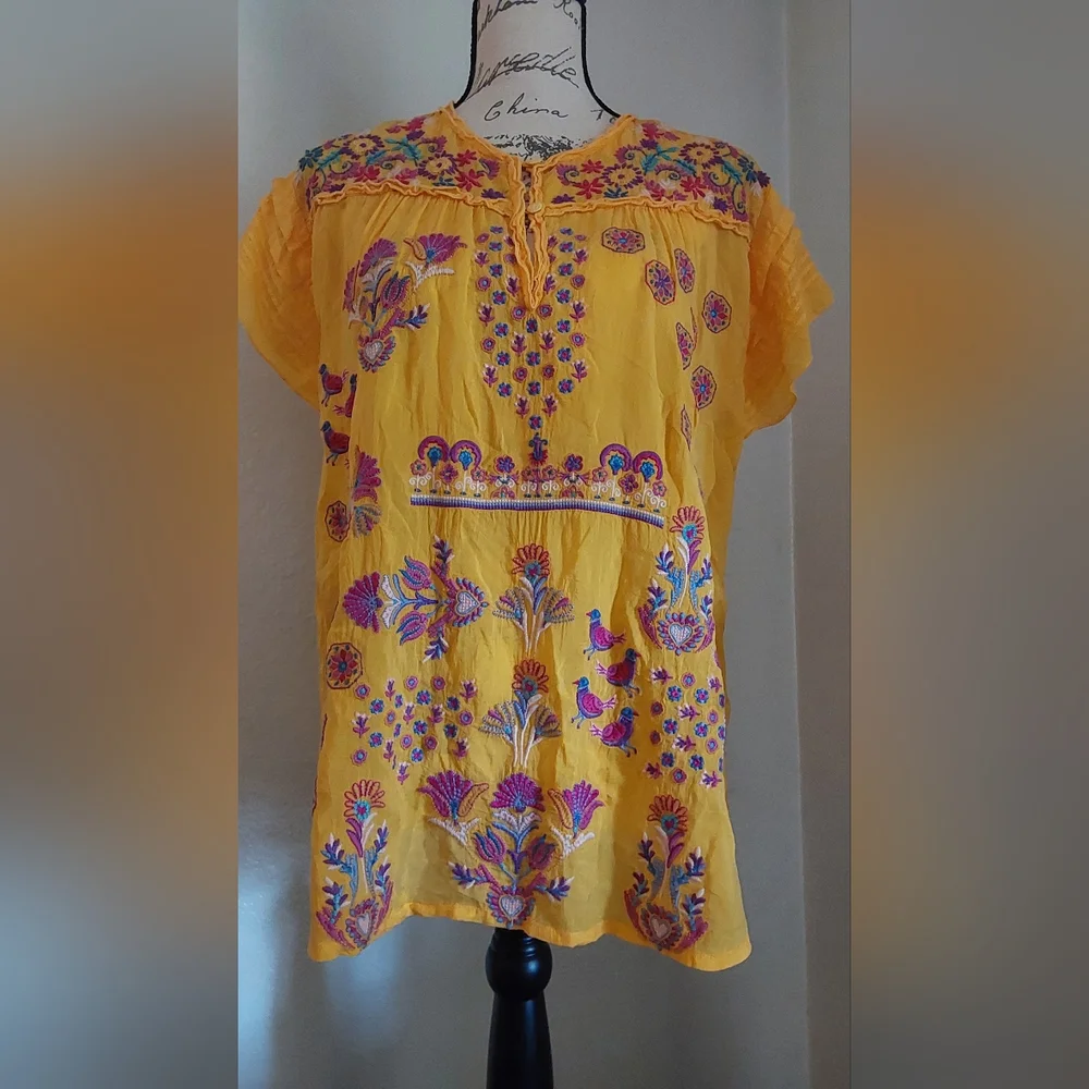 NEW JOHNNY WAS LAFARET Yellow Embroidered Blouse, Short Sleeve, size L - Picture 11 of 14